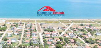 Biga Çeşmealtı Köyü Denizatı Sitesinde Satılık Arsa