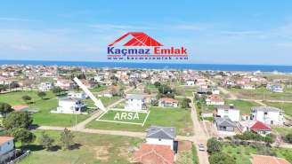 Biga Çeşmealtı Denizatı Sitesi Satılık Villa Arsası