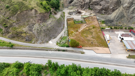 Akçaabat Düzköy Yolu Üzerinde Kiralık Ticari Arsa 2