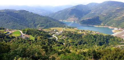 İzmit Körfezi Ve Yuvacık Barajı Manzaralı Eşsız Arazi 2