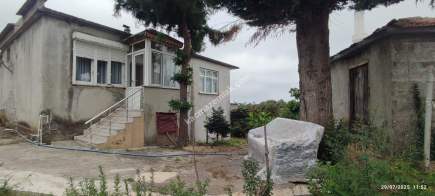 Beşikdüzü Takazlıda Satılık Ev Ve Fındık Bahçesi 9