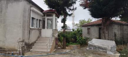 Beşikdüzü Takazlıda Satılık Ev Ve Fındık Bahçesi 8