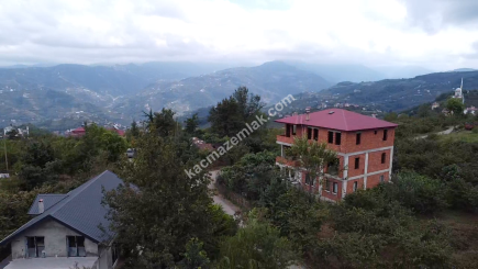 Trabzon Ortahisar Aydınlı'da Yola Cepheli Satılık Araz 1