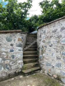 Merkez Oğlu Mahallesi’nde Satılık Duvarları Yapılmış Ar 11