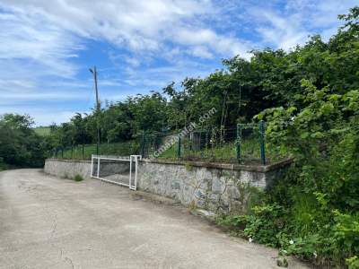 Merkez Oğlu Mahallesi’nde Satılık Duvarları Yapılmış Ar 4