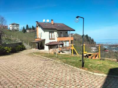 Trabzon Yomra Gürsel Mahallesi'nde Satılık Arazi 5