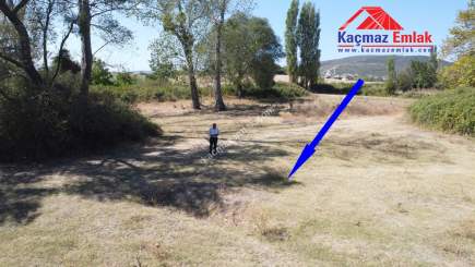 Biga Örtülüce Köyüne 550 Metre Mesafede Satılık Bahçe 7