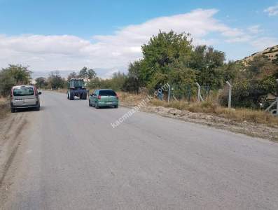 Isparta Bozanönü Köyü Anayoluna Sıfır Satılık Bahçe 3