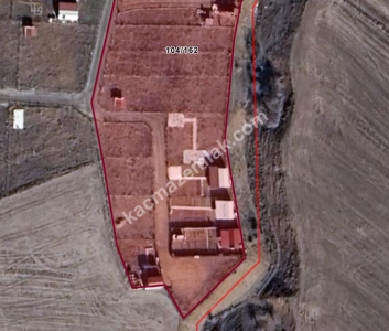 Sivas Satılık Bağ-Bahçe İşhan Hobi Bahçesi 300M2 4