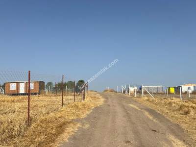 Deniz Manzaralı Köy İçerisinde Hobi Bahçesi 3