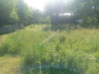 Artvin Şavşat Düzenli Köyünde Satılık Konut İmar Arsa 5