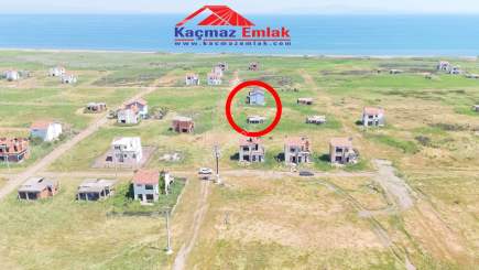 Biga Çeşmealtı Petrol Ofisinde Satılık Kaba İnşaat ! 3