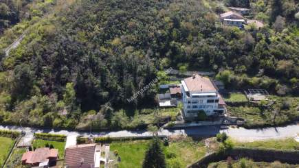 Beykoz Poyraz'da, Yol Kenarı, 1.181 M2 Satılık Müstaki 3