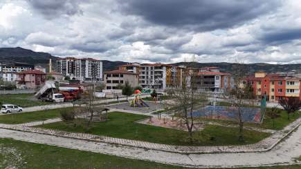 Turhalda 566M² 3 Kat İmarlı Satılık Arsa Yeşilkentte 4