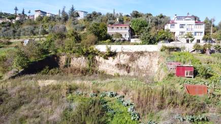 Trabzon Akçaabat Darıcada Satılık 439 M2 Arsa 13