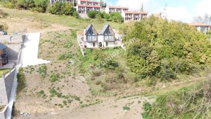 Trabzon Akçaabat Helvacıda Satılık 477 M2 Arsa 4