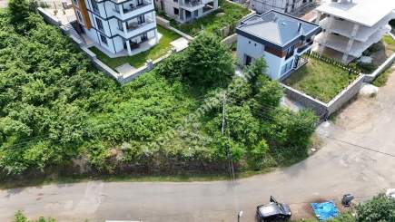 Trabzon Akçaabat Söğütlü'de Satılık Arsa 1