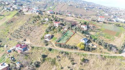 Trabzon Akçaabat Yeni Mahallede Satılık 533 M2 Arsa 13