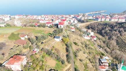 Trabzon Akçaabat Yeni Mahallede Satılık 533 M2 Arsa 14