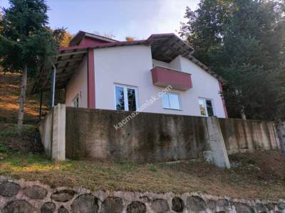 Trabzon Arsin'de Elmalan Mahallesi'nde Satılık Arazi 4