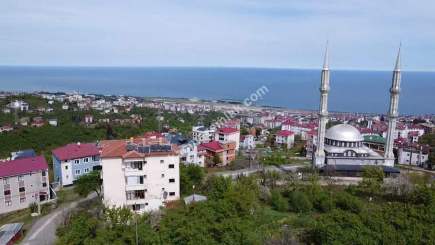 Trabzon Havaalanı Üstünde Satılık Konut Arsası 1