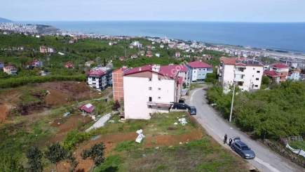 Trabzon Havaalanı Üstünde Satılık Konut Arsası 2