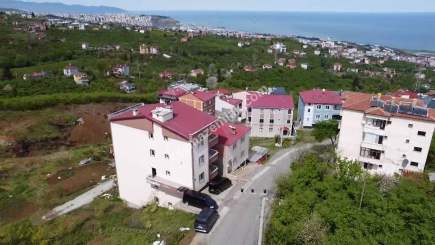 Trabzon Havaalanı Üstünde Satılık Konut Arsası 4