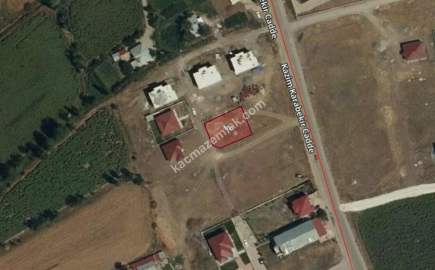 Erzincan Çayırlı Lise Yolun' Da Satılık 628 M2 Arsa 1