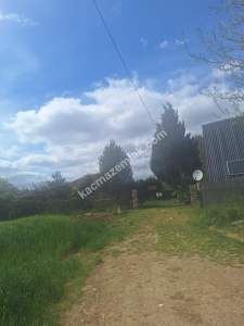 Sakarya Adapazarı Kayrancık'ta İmarlı Yola Cepheli Ars 8