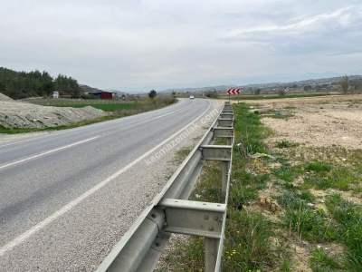 Adana Karaisalı Yoluna Sıfır Satılık Ticari Arazi 3