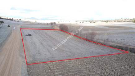 Kütahya Altıntaş Akçaköy' De 4878M2 Satılık Tarla 24