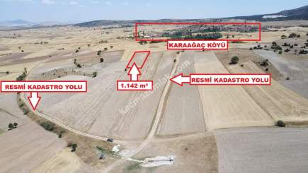 Kütahya Altıntaş Karaağaç' Da 1142 M2 Satılık Tarla 2