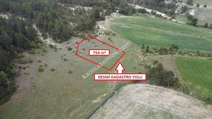 Kütahya Altıntaş Saraycık Köyü 754 M2 Sa 15