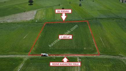 Proje Bölgesi Aslanapa'da 4.364M² Satılık Arazi 10