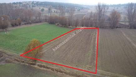 Kütahya Merkez Ahiler' De Satılık 1625M2 Tarla 8