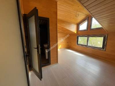 Adana Çukurova Pirili Mahallesinde Ahşap Villa Ve Arazi 9