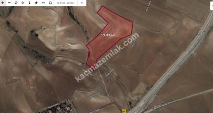 Ankara Gölbaşı Oyaca'da İmara 350M Yakın Satılık Tarla 2