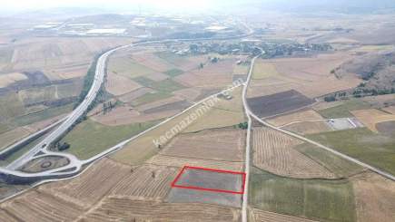 Bozüyük Osb'ye Ve Bursa Yoluna Yakın Yola Cephe 4977M2 32