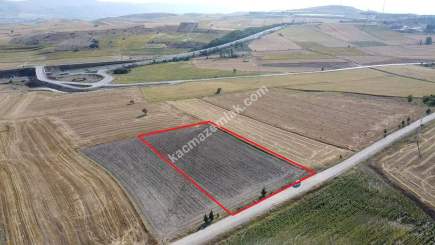 Bozüyük Osb'ye Ve Bursa Yoluna Yakın Yola Cephe 4977M2 23