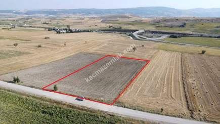 Bozüyük Osb'ye Ve Bursa Yoluna Yakın Yola Cephe 4977M2 25