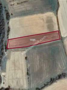 Yatırımlık Denize 3 Km Mesafede 2301 M² Arsa