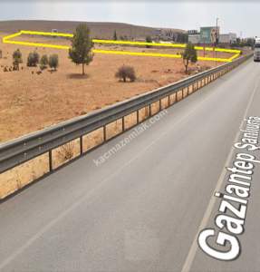 Anayol Üstü Küllüde Yan Yana 2 Adet 9 Dönüm Uygun Tarla 1