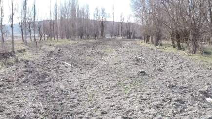 Kütahya Merkez Seydiköy'de Su Kanalına Cephe-611M2 12