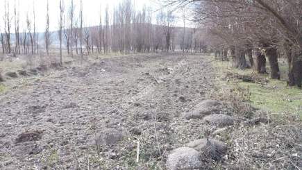 Kütahya Merkez Seydiköy'de Su Kanalına Cephe-611M2 18