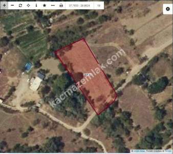 Ürgüp'te Fatih Mh Merkezde 1698 M2 Satılık Tarla/Bahçe 6