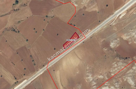 Sivas Satılık Tarla - Karayün Köyü 2108M2 2