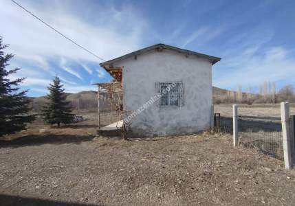 Sivas Şarkışla Satılık Tarla Ve Köy Evi Elmalı Köyü 37