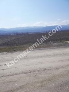 Havaalanı Yanında Çerçi Köyü 1100 M2 Satılık Tarla 11