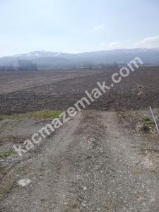 Havaalanı Yanında Çerçi Köyü 1100 M2 Satılık Tarla 6
