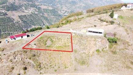 Trabzon Akçaabat Kirazlık Köyünde Satılık Arazi​ 2